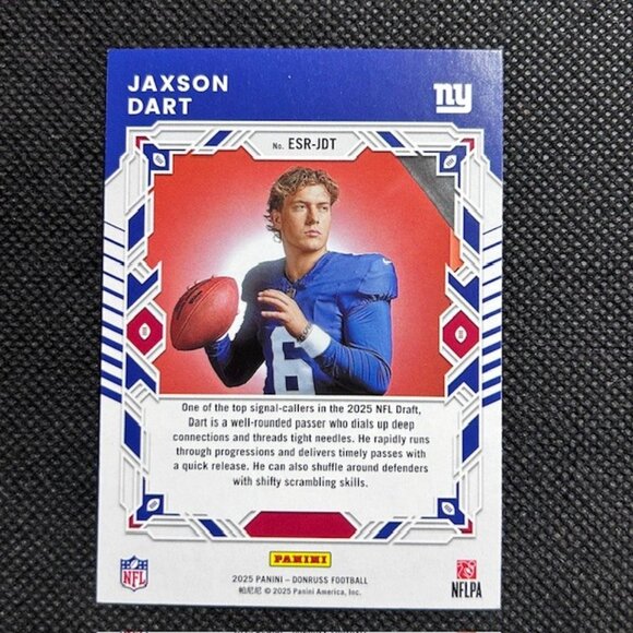 2025 Panini Donruss Jaxson Dart Elite Series Rookies #ESR-JDT RC Rookie Giants - Picture 2 of 2